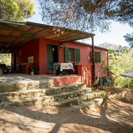 Holiday home Casa Nocella A Bagnaia - Goelba