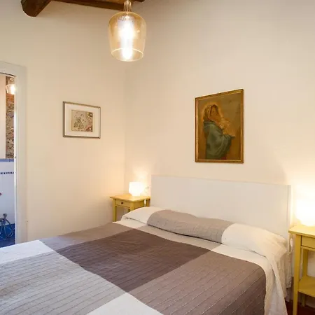 Holiday home Casa Nocella A Bagnaia - Goelba