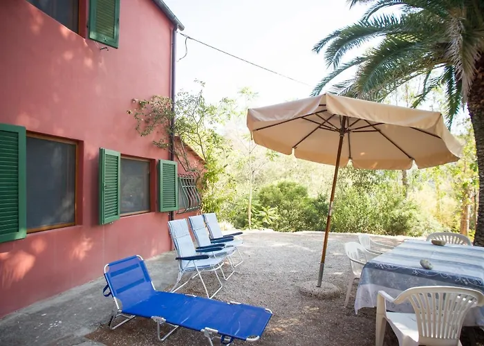 Casa Nocella A Bagnaia - Goelba 펜션 *